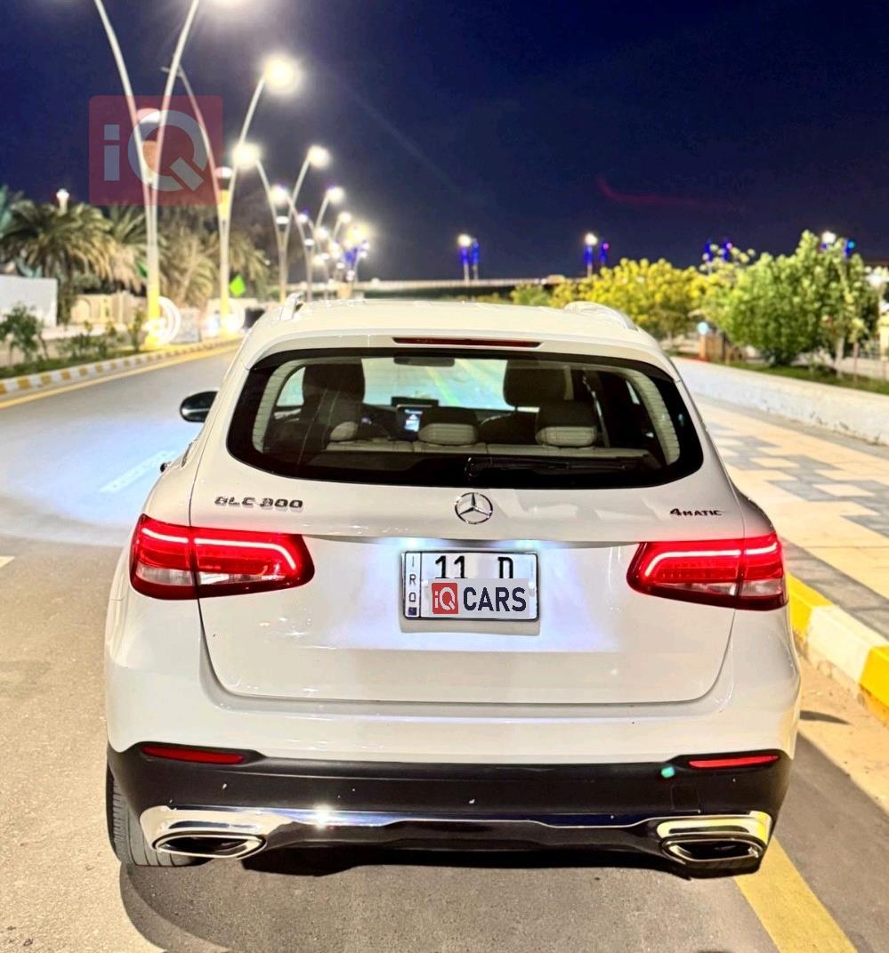 مرسيدس بنز GLC